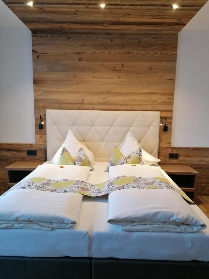 Pension Claudia Zell Am See Exterior foto